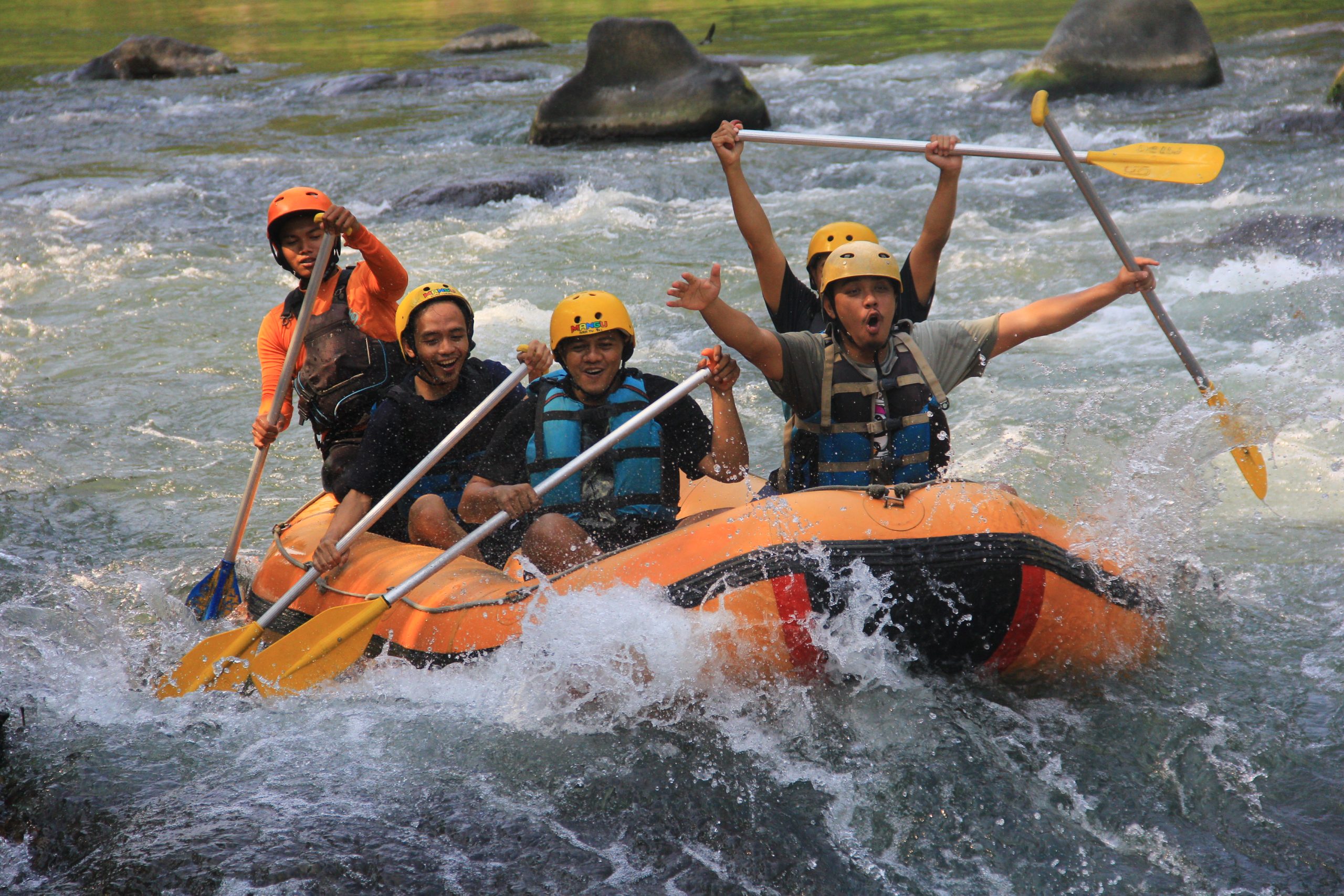 Rafting Sungai Elo